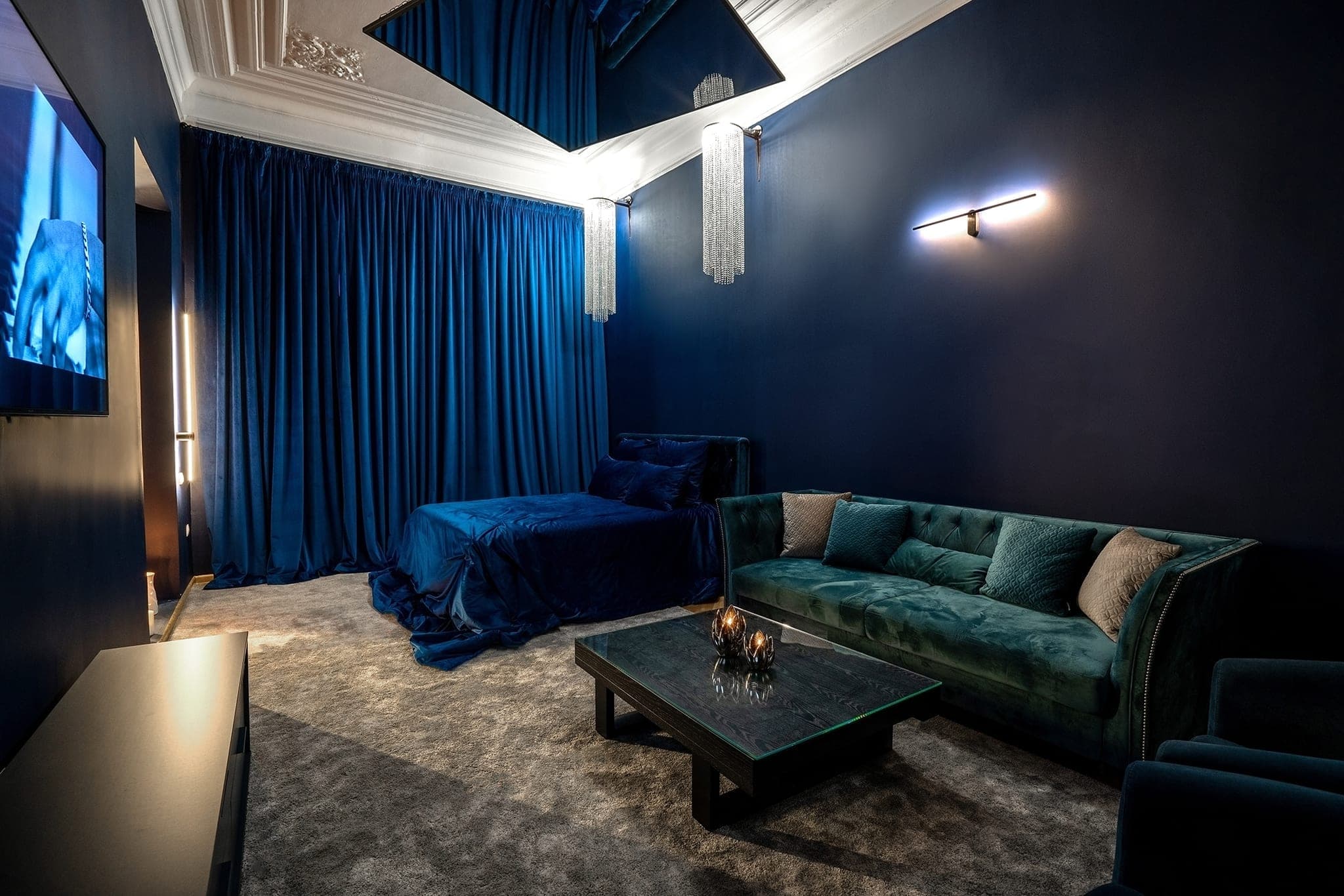 05 Blue Room — Secret Mirror, Санкт-Петербурге